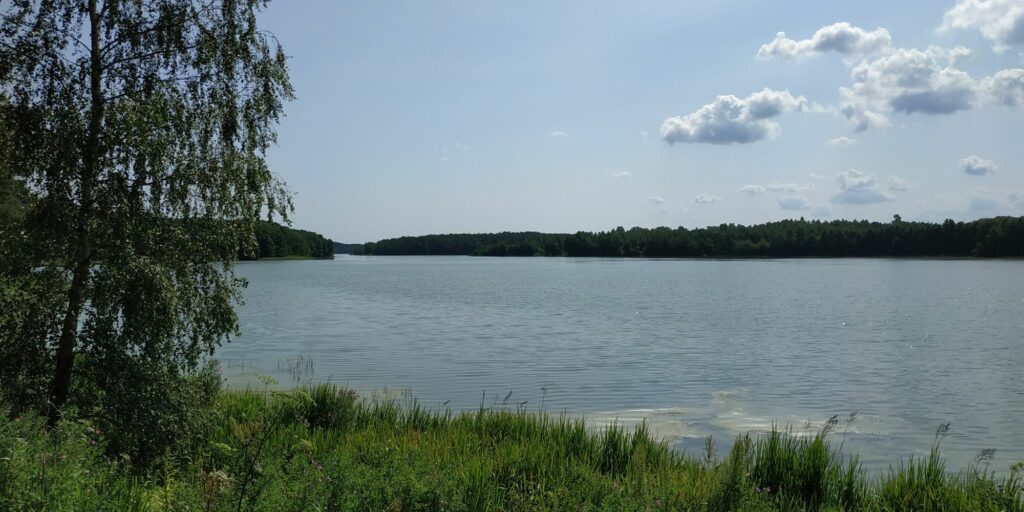 jezioro Przywłóczno